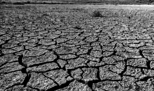 An image representing water scarcity caused by mining, highlighting the need for sustainable jewelry manufacturing.